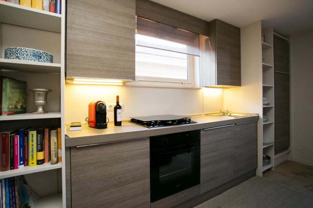 Your Prestigious Penthouse at the Spanish Steps - photo 15