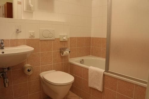 Suite Hotel 900 m zur Oper - photo 8