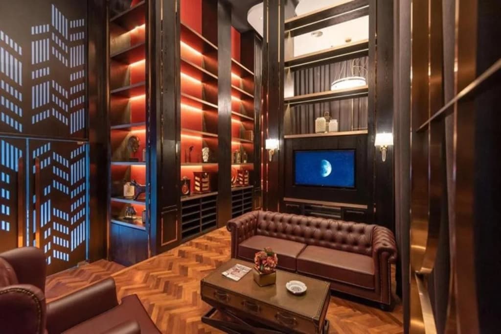 Ames Hotel - photo 1