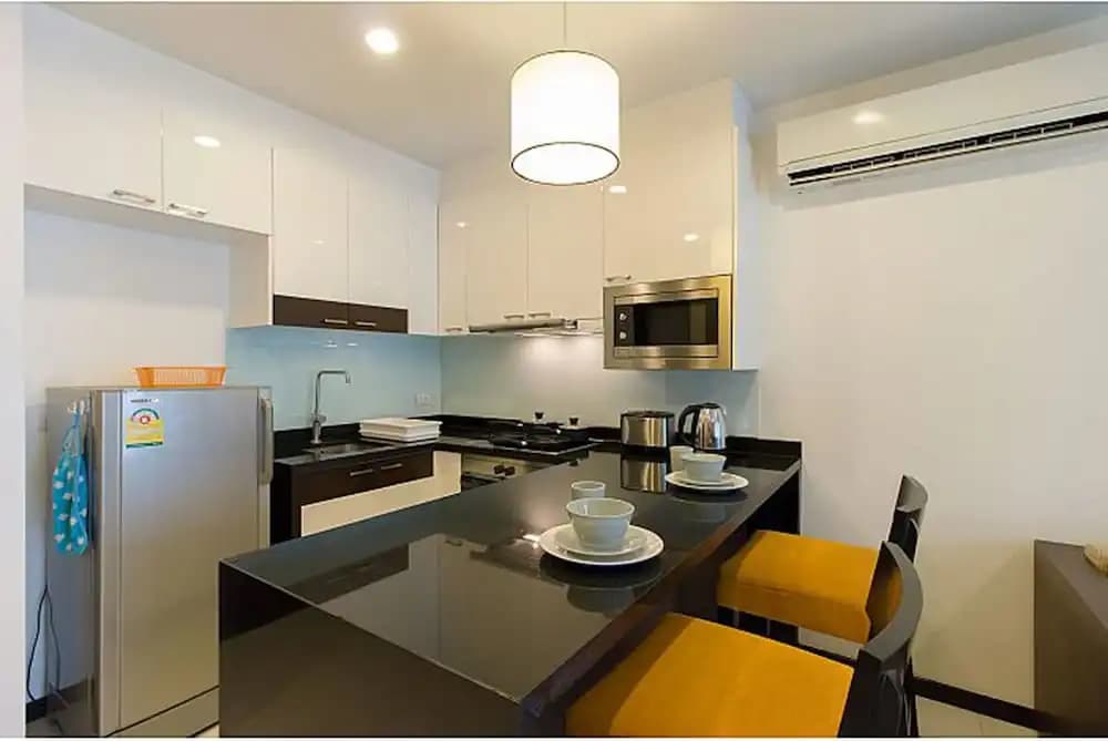 N212 Regent Apartments - photo 12