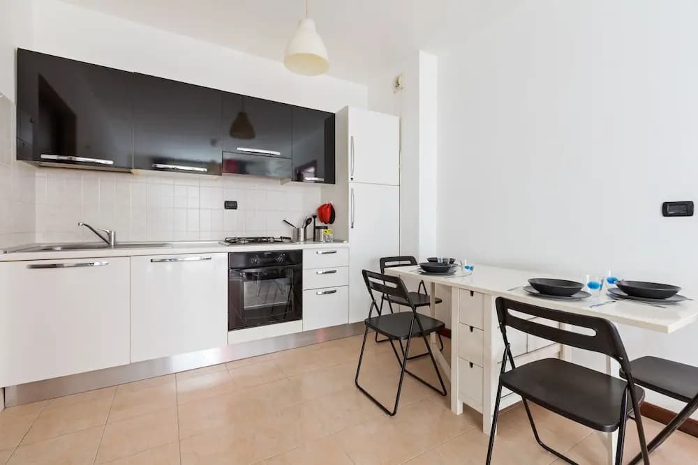 Milano-Rubattino Budget Apartment - photo 14