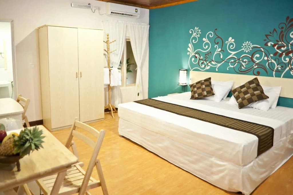 Stingray Beach Inn - photo 3