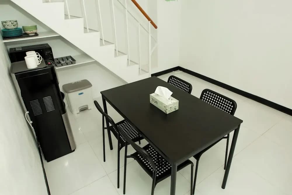 The Hostel Era - photo 9