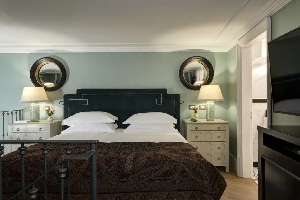 Rocco Forte Hotel De La Ville - photo 9
