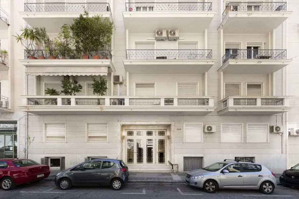 Flat 2 bedrooms 1 bathroom - Athens - photo 1