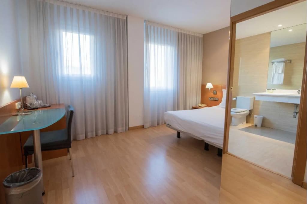 Hotel Silken Sant Gervasi - photo 7