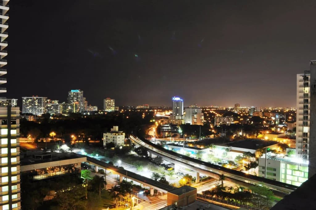 Hampton Inn & Suites Miami/Brickell-Downtown - photo 27