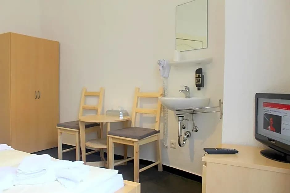 Central Hostel Berlin - photo 3