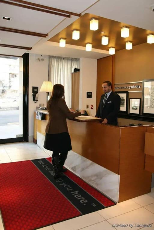Hampton Inn Manhattan Seaport Financial District - photo 27