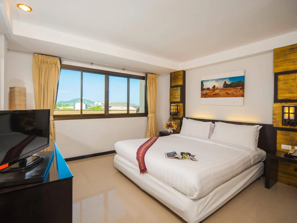 Crystal Inn Phuket - photo 3