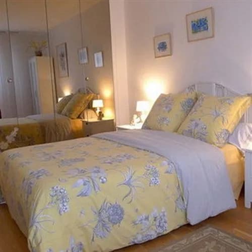 Bed  Breakfast March DAligre - photo 1