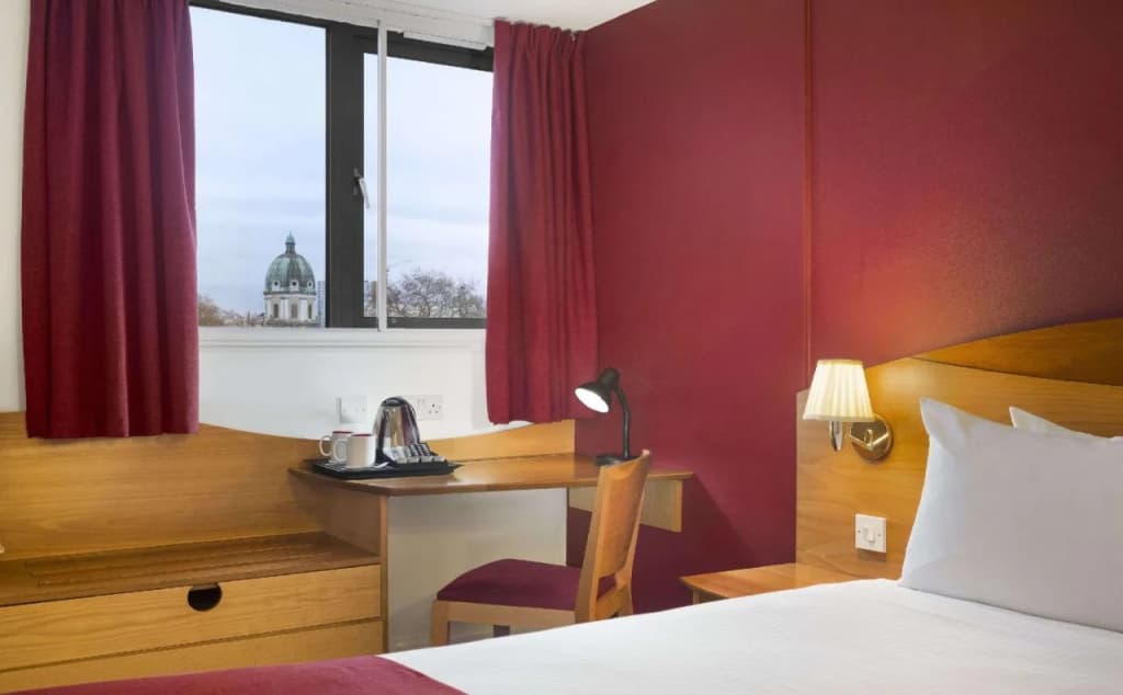 Waterloo Hub Hotel & Suites - photo 6