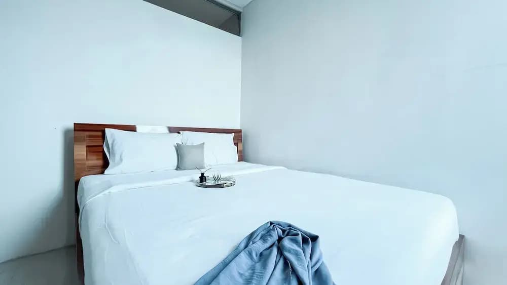 Spacious 2BR Apartment at GP Plaza - photo 3