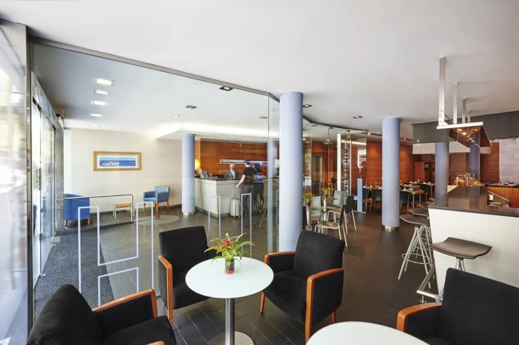 Barcelona Century Hotel - photo 2