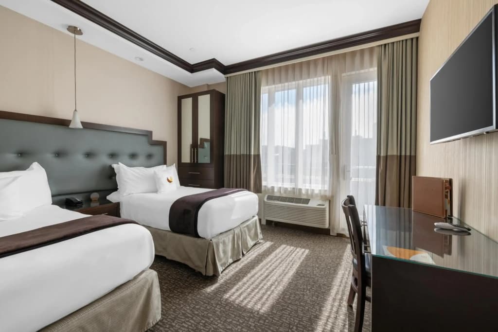Aura Hotel Brooklyn - photo 7