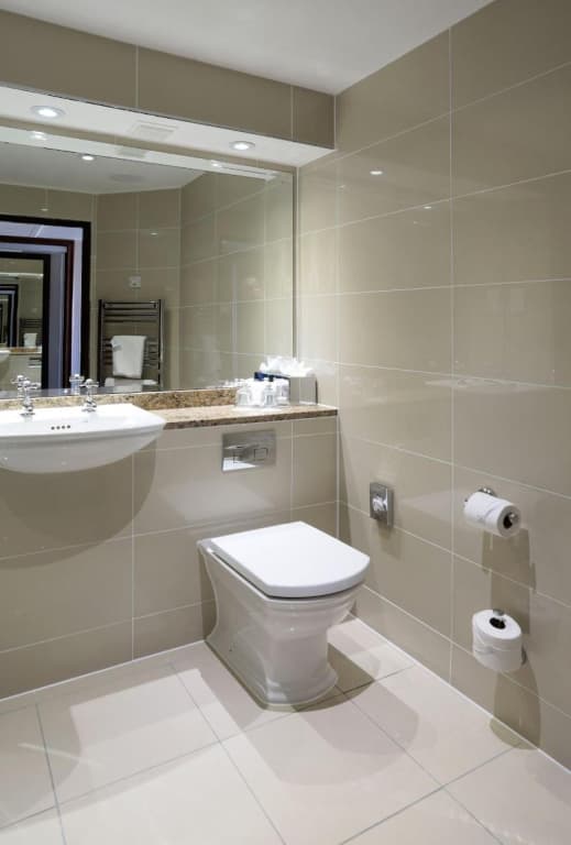 Edinburgh Marriott Hotel Holyrood - photo 8