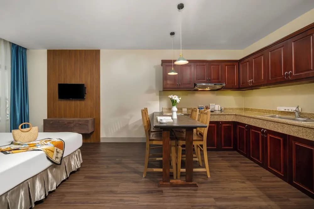 Sea Front Apartment & Spa Da Nang - photo 33