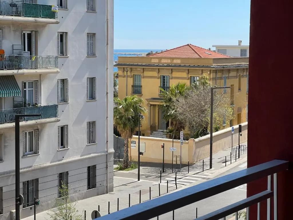 Gorgeous 2 bedrooms holiday apartement - photo 1