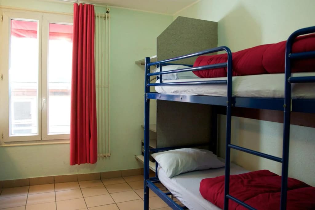 Auberge Internationale des Jeunes - Hostel - photo 2