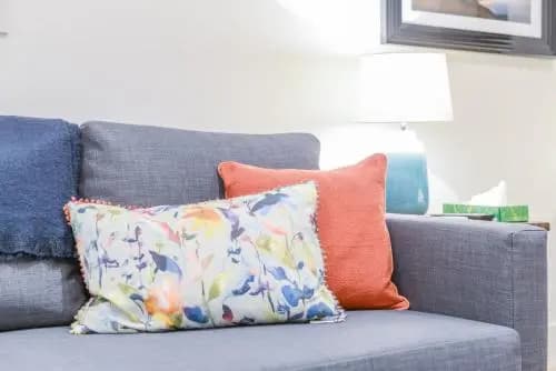 Stunning Ealing Apartment - photo 23