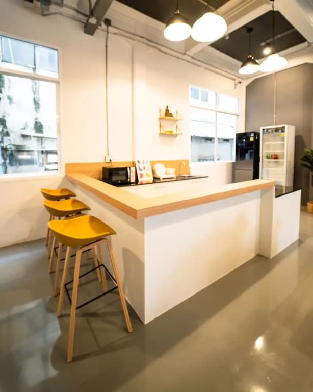 PIER 808 Hostel - photo 16