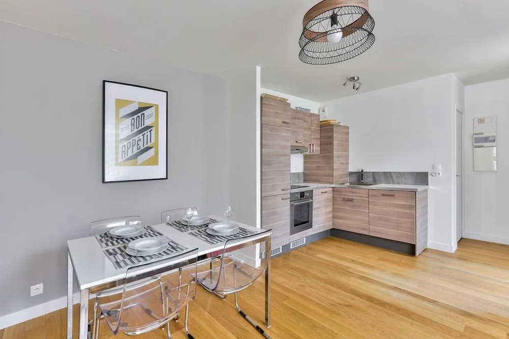 Buttes Chaumont- Appartement Familial - photo 9