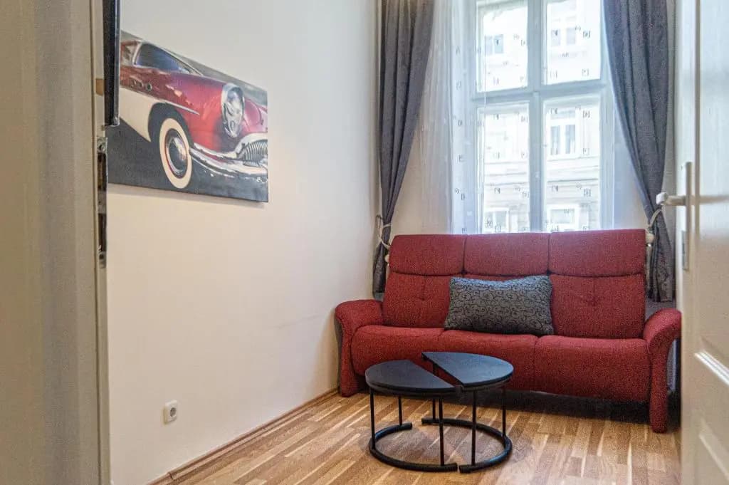 Pleasant 3BR shared Apartment- Ideal for Longstays - photo 12