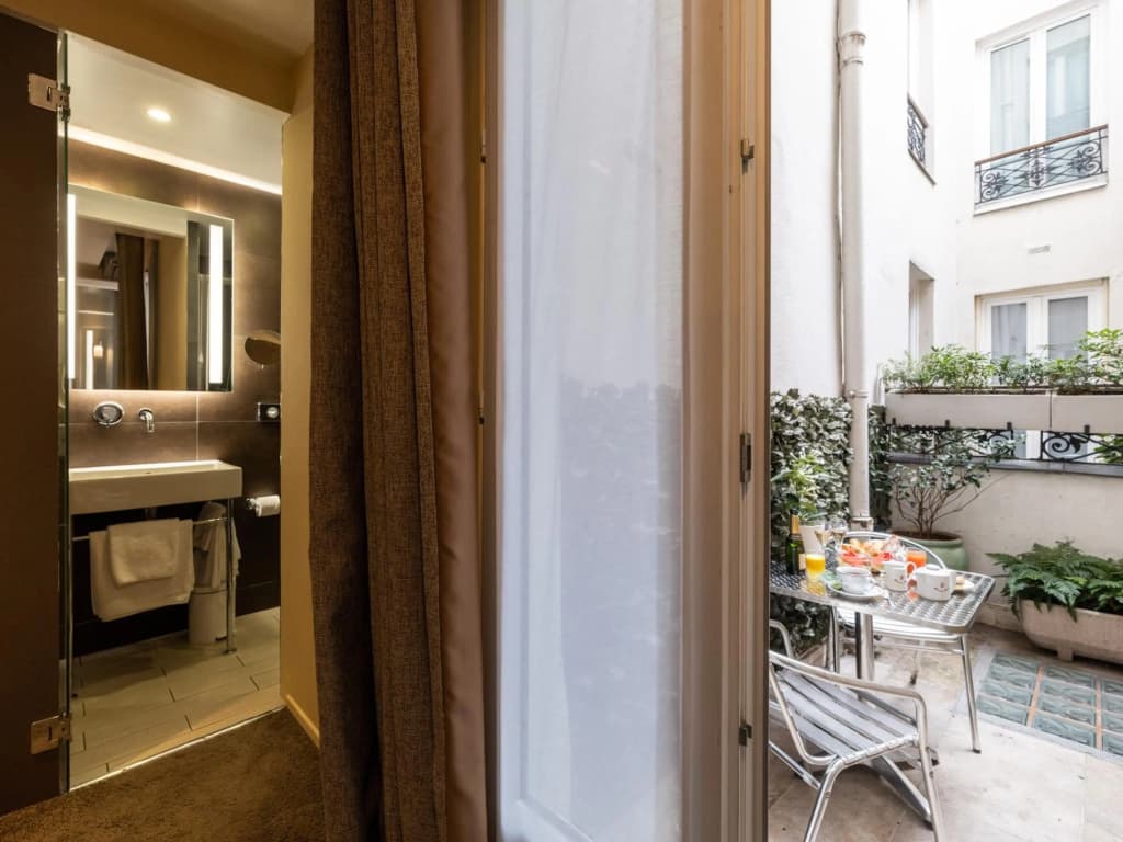 Hôtel Minerve Paris - photo 26