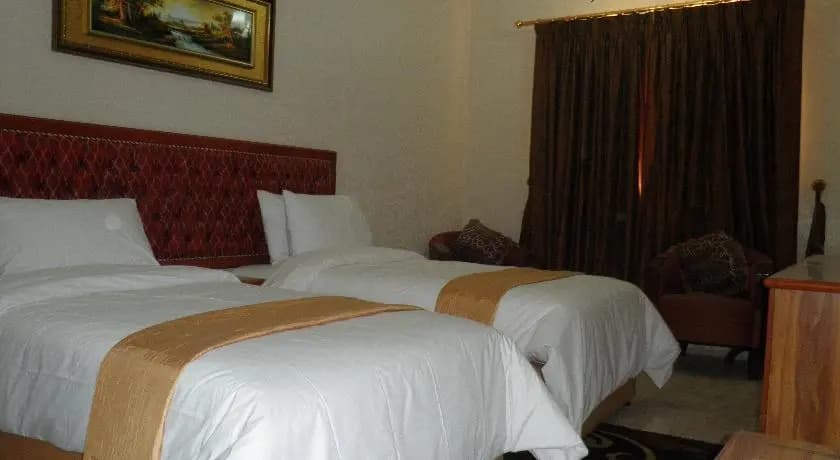 Bayan International Hotel - photo 6