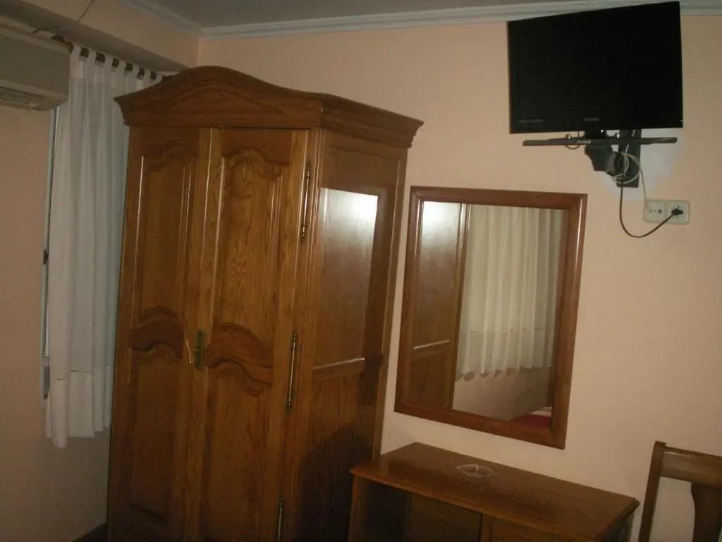 Hostal La Nava - photo 1