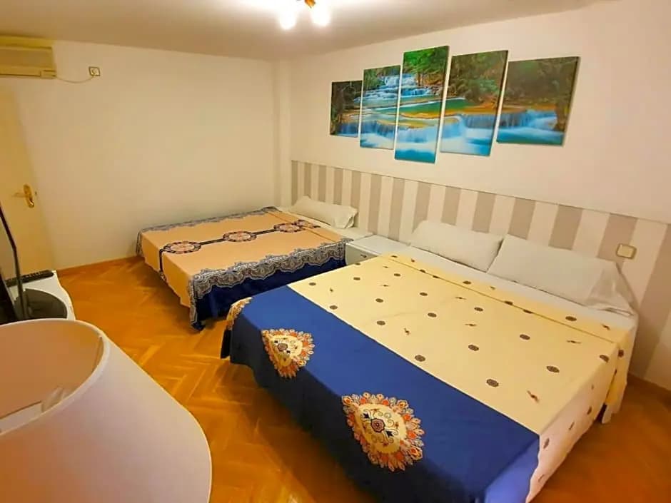 FUENCARRAL BARCELO Apartaments PARKING TPH - photo 2