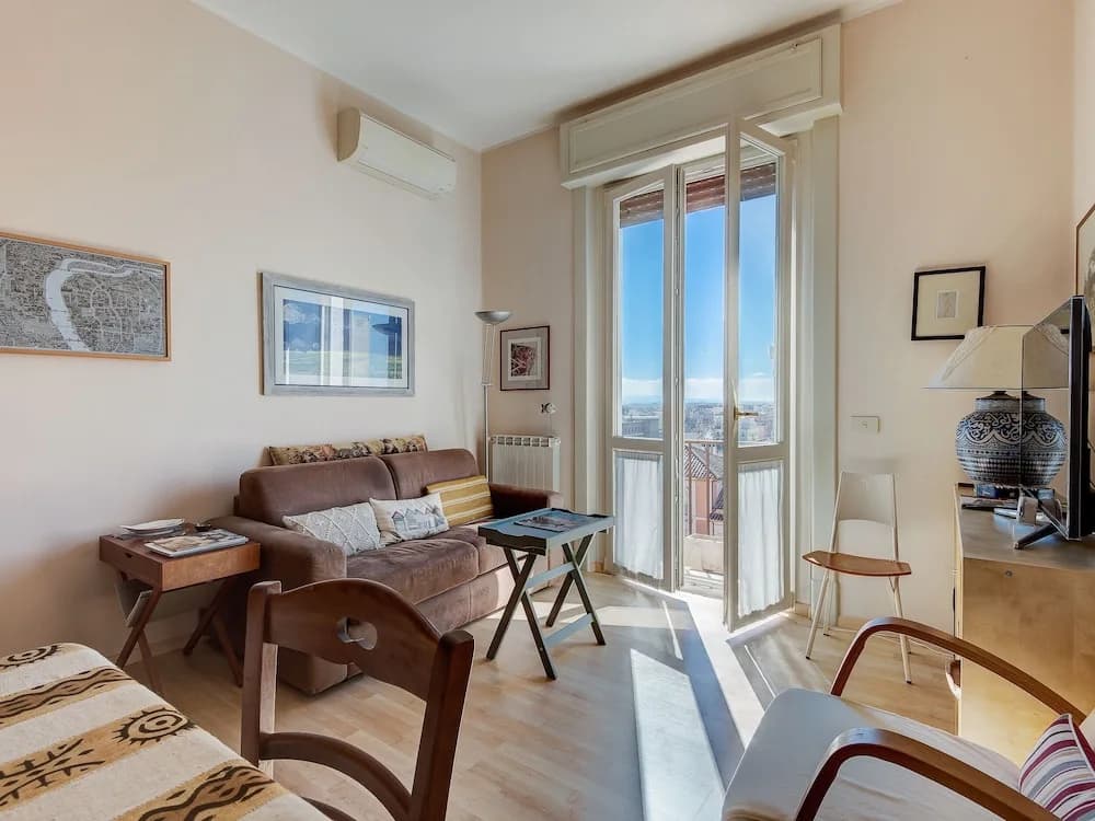 Bright Panorama Apartment - photo 5