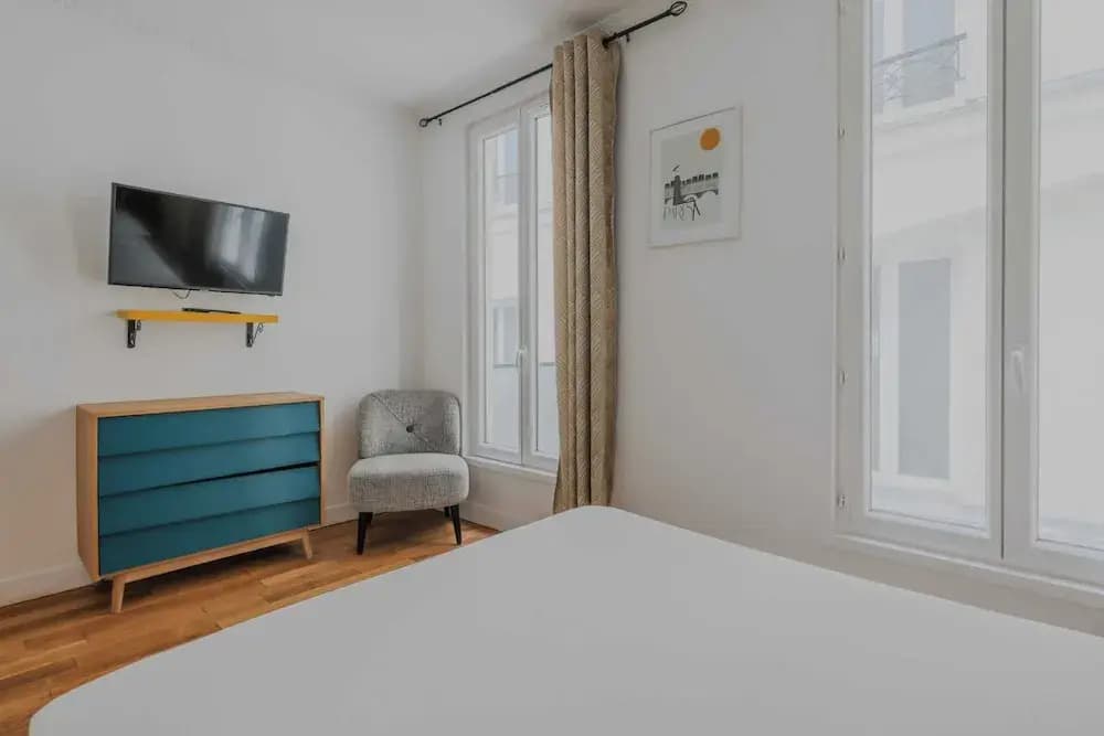 Fine Appartement Proche de la Place de la Bastille - photo 2