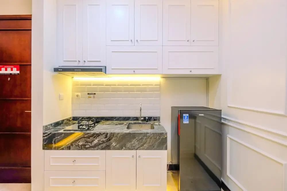 Spacious And Nice 2Br Apartment At Permata Hijau Suites - photo 24
