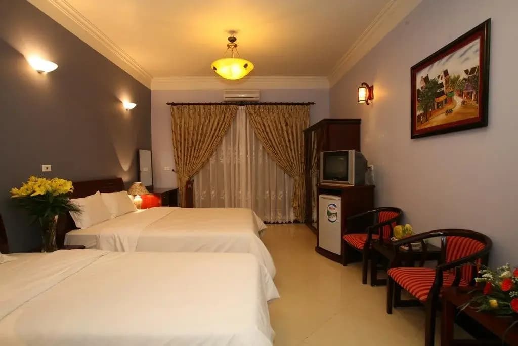 Aurora Central Hotel - photo 6