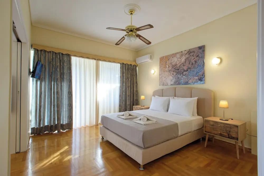 Blue Ark Acropolis Signature Residence - photo 2