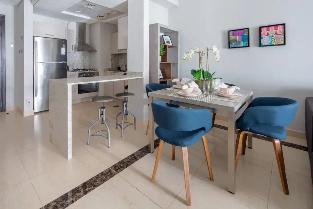 Spacious & Adorable 1BR in Downtown Dubai - photo 17