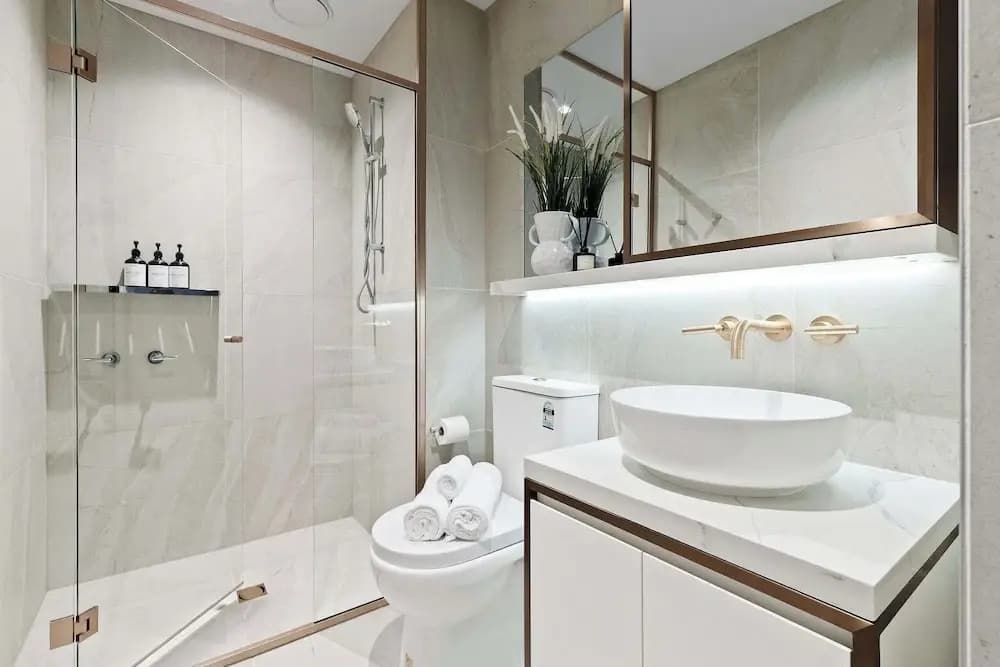 A Cozy 2BR Apt Right on Buzzing Chapel Street - photo 7