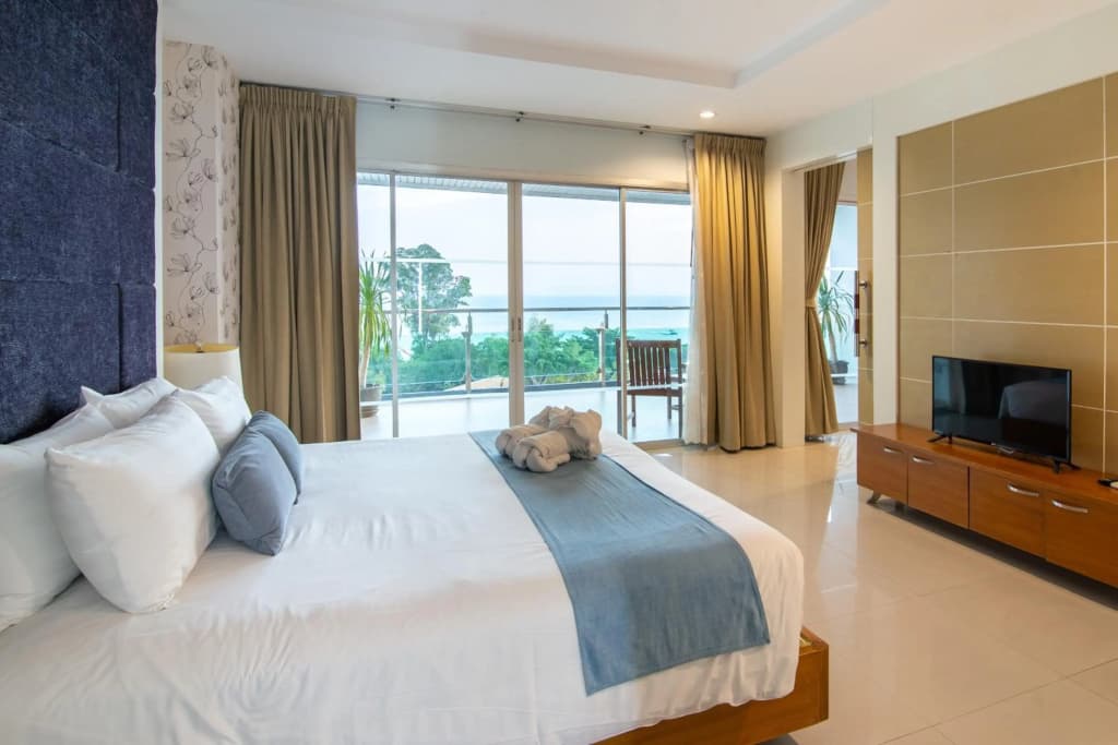 Royal Beach View Suites - photo 40