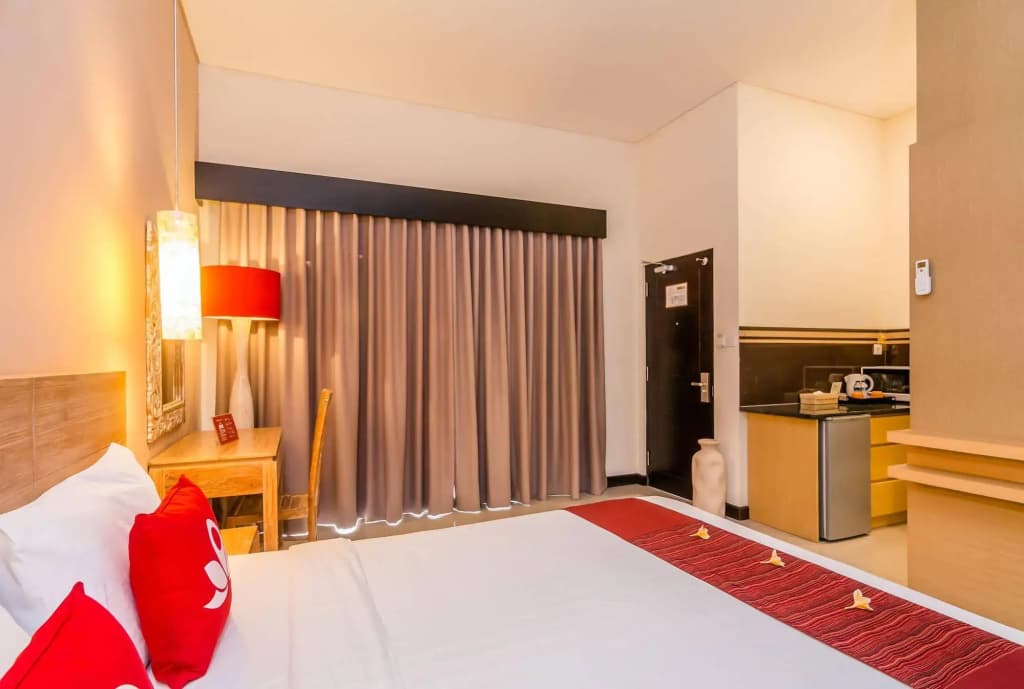 ZEN Premium Seminyak Eka Laweya - photo 3