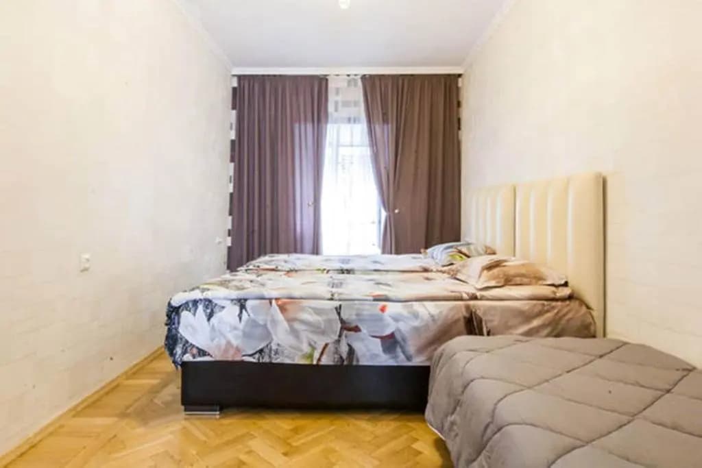 Garry Apartment - photo 2