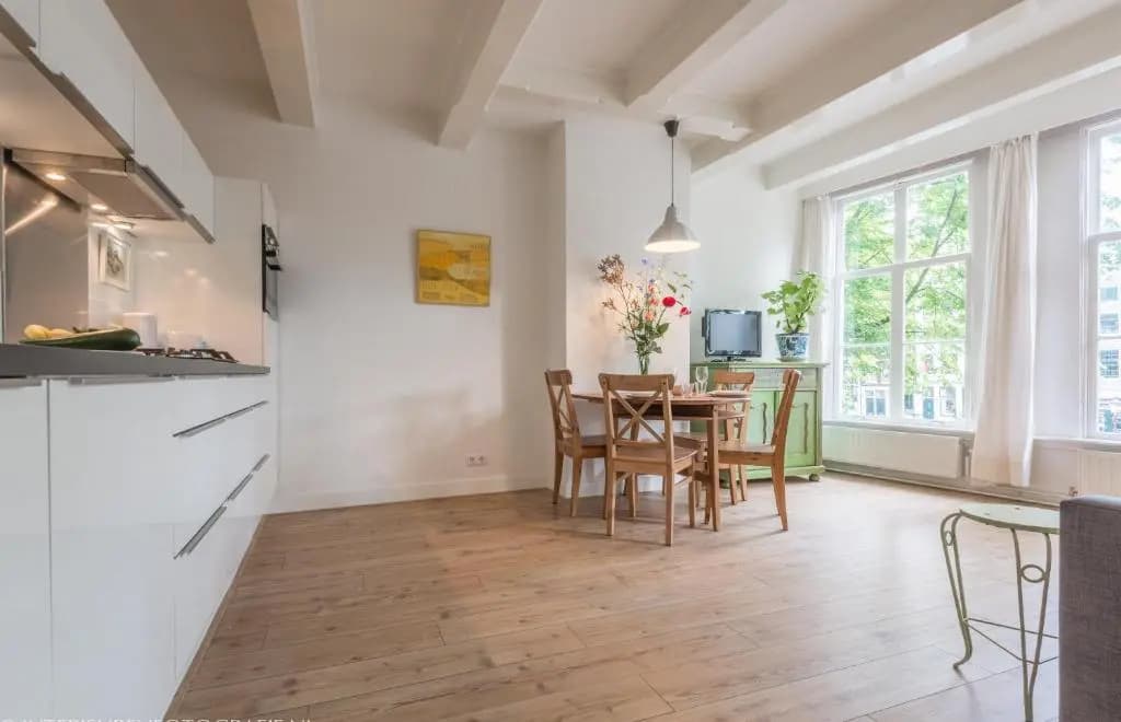 Canal View Amsterdam apartment - photo 4