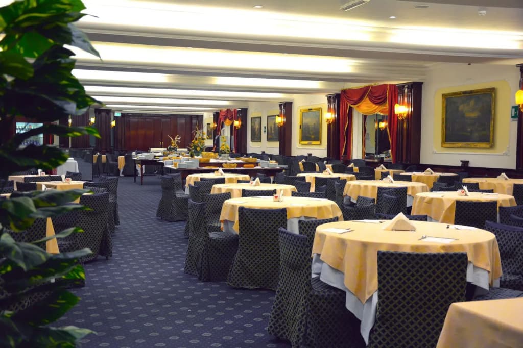 Hotel Regent - photo 16
