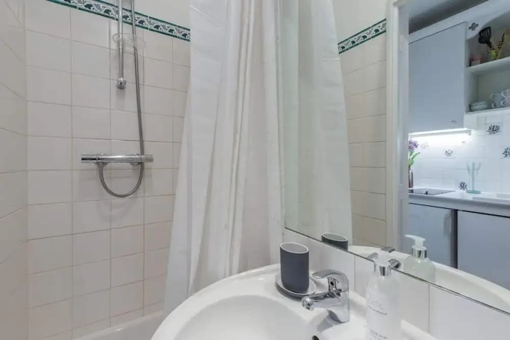 Nice Studio for 2 Near Louvre and Opera Brand New! - photo 8