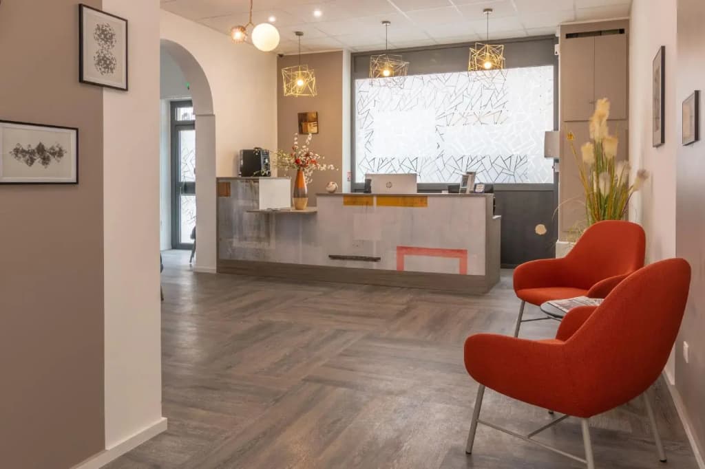The Alcove Hotel - photo 27
