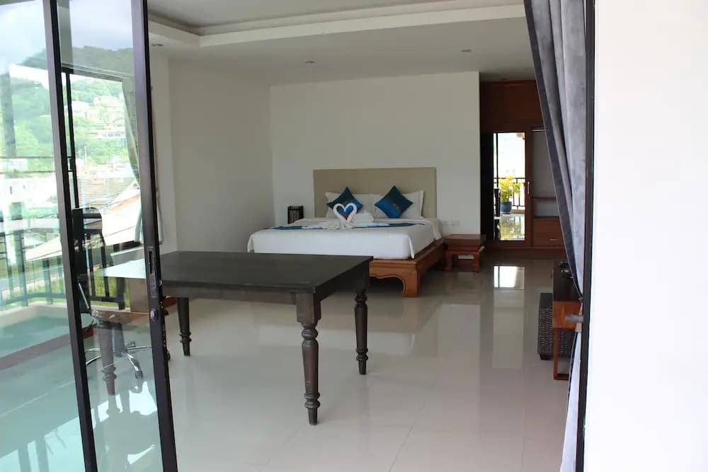 B Happy Resort - photo 3