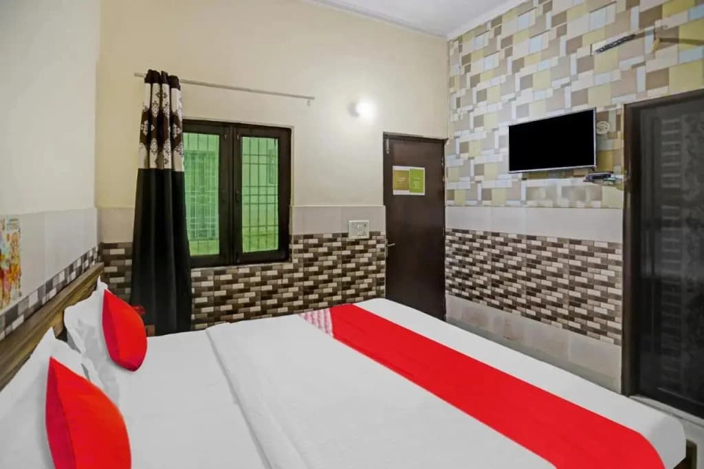 OYO Flagship Kashvi Palace Near Usmaanpur 1st pusta - photo 12