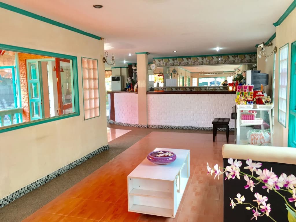 Waterside Boutique Hotel - photo 2