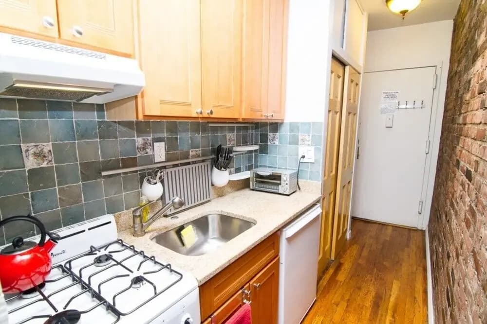 Charming Studio on Gramercy - photo 4