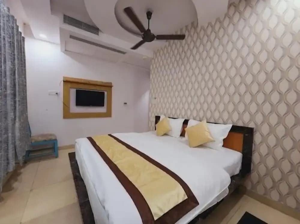 Hotel Royal Afghan - photo 6